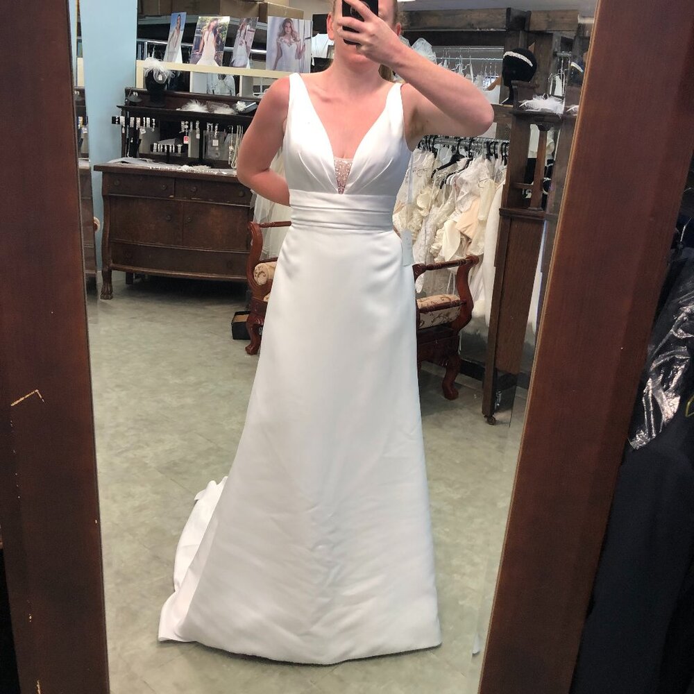 SAMPLE Satin Plunging V-neck Wedding Dress, White A-Line Fitted Sexy, Beachy
